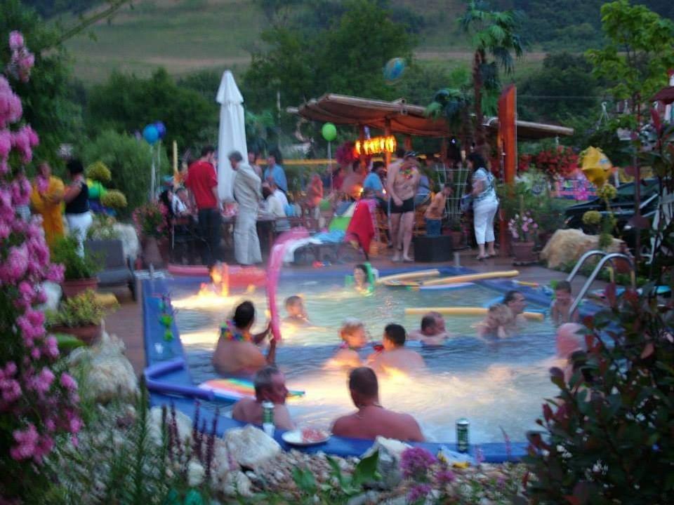Holiday Vendeghaz Es Szabadidokert Jardanhaza 외부 사진